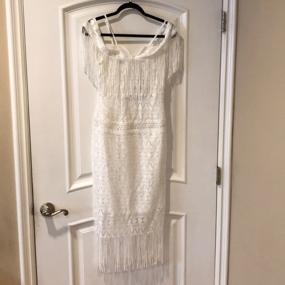 C by cubic off shoulder lace fringe dress size 8 - Picture 1 of 15
